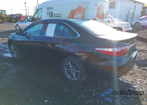 2016 Toyota Camry Se z USA, uszkodzony, nr VIN 4T1BF1FK3GU613296